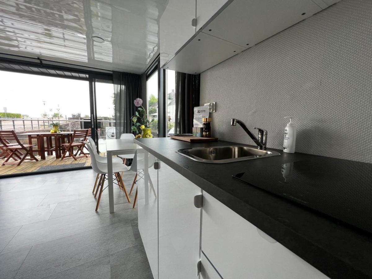 Slapen Op Het Water Apartment Zwartsluis Ngoại thất bức ảnh